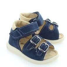 PAGAL UŽSAKYMĄ INDIVIDUALIAI PAGAMINTA NESUDĖTINGA ORTOPEDINĖ AVALYNĖ